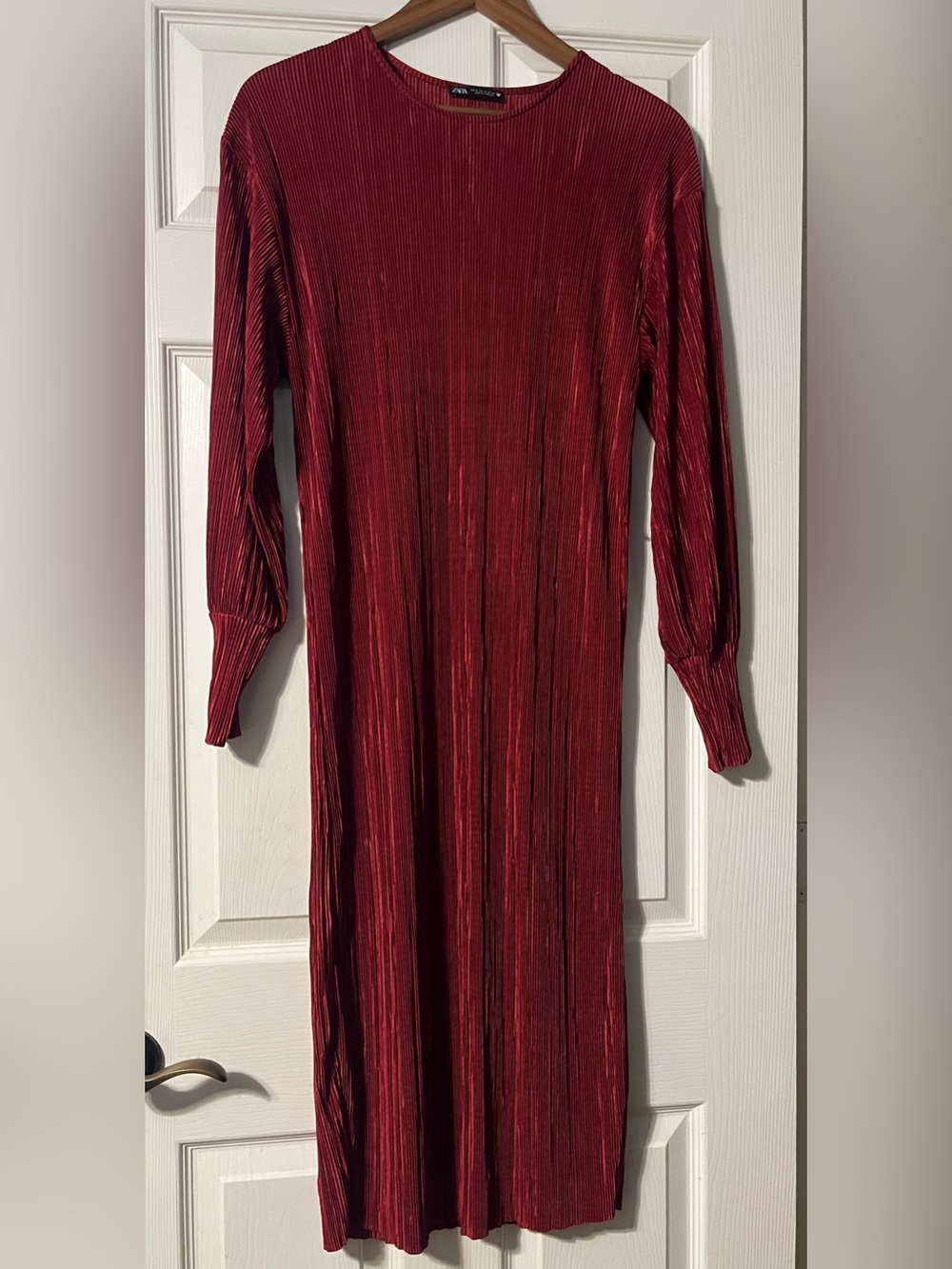 Zara Ribbed Maxi Dress - Deep Red (missing belt, has loops) size S